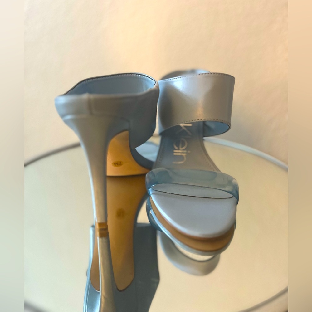 Calvin Klein strapless heel